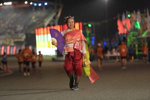 BIB: 27223
                            <button type="button" onclick="openModal(14413085)" class="btn btn-primary btn-sm float-right btn-popup" data-toggle="modal" data-target=".modal-high-quality">
                        <i class="fas fa-shopping-cart"></i> Add to Cart
                    </button>
                                            <button type="button" onclick="isThisMe(14413085, true)" class="btn btn-success btn-sm float-right btn-popup btn-isme hidden" data-toggle="tooltip" data-placement="bottom" title="นี่คือรูปของคุณใช่ไหม คลิกที่นี่เพื่อเอาเข้าอัลบั้ม">
                        <i class="fas fa-plus"></i> Add to album
                    </button>
                    <button type="button" onclick="isThisMe(14413085, false)" class="btn btn-warning btn-sm float-right btn-popup btn-isnotme hidden">
                        <i class="fas fa-ban"></i> Remove from album
                    </button>