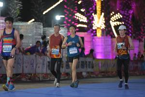 BIB: 40533, 47404, 43193
                            <button type="button" onclick="openModal(14589784)" class="btn btn-primary btn-sm float-right btn-popup" data-toggle="modal" data-target=".modal-high-quality">
                        <i class="fas fa-shopping-cart"></i> Add to Cart
                    </button>
                                            <button type="button" onclick="isThisMe(14589784, true)" class="btn btn-success btn-sm float-right btn-popup btn-isme hidden" data-toggle="tooltip" data-placement="bottom" title="นี่คือรูปของคุณใช่ไหม คลิกที่นี่เพื่อเอาเข้าอัลบั้ม">
                        <i class="fas fa-plus"></i> Add to album
                    </button>
                    <button type="button" onclick="isThisMe(14589784, false)" class="btn btn-warning btn-sm float-right btn-popup btn-isnotme hidden">
                        <i class="fas fa-ban"></i> Remove from album
                    </button>