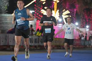 BIB: 91407, 45958, 016
                            <button type="button" onclick="openModal(14578694)" class="btn btn-primary btn-sm float-right btn-popup" data-toggle="modal" data-target=".modal-high-quality">
                        <i class="fas fa-shopping-cart"></i> Add to Cart
                    </button>
                                            <button type="button" onclick="isThisMe(14578694, true)" class="btn btn-success btn-sm float-right btn-popup btn-isme hidden" data-toggle="tooltip" data-placement="bottom" title="นี่คือรูปของคุณใช่ไหม คลิกที่นี่เพื่อเอาเข้าอัลบั้ม">
                        <i class="fas fa-plus"></i> Add to album
                    </button>
                    <button type="button" onclick="isThisMe(14578694, false)" class="btn btn-warning btn-sm float-right btn-popup btn-isnotme hidden">
                        <i class="fas fa-ban"></i> Remove from album
                    </button>