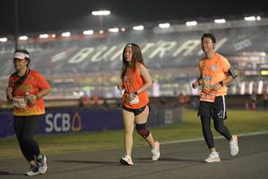 BIB: 1313, 26577
                            <button type="button" onclick="openModal(14414309)" class="btn btn-primary btn-sm float-right btn-popup" data-toggle="modal" data-target=".modal-high-quality">
                        <i class="fas fa-shopping-cart"></i> Add to Cart
                    </button>
                                            <button type="button" onclick="isThisMe(14414309, true)" class="btn btn-success btn-sm float-right btn-popup btn-isme hidden" data-toggle="tooltip" data-placement="bottom" title="นี่คือรูปของคุณใช่ไหม คลิกที่นี่เพื่อเอาเข้าอัลบั้ม">
                        <i class="fas fa-plus"></i> Add to album
                    </button>
                    <button type="button" onclick="isThisMe(14414309, false)" class="btn btn-warning btn-sm float-right btn-popup btn-isnotme hidden">
                        <i class="fas fa-ban"></i> Remove from album
                    </button>