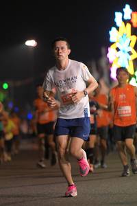 BIB: 2163, 944
                            <button type="button" onclick="openModal(14397059)" class="btn btn-primary btn-sm float-right btn-popup" data-toggle="modal" data-target=".modal-high-quality">
                        <i class="fas fa-shopping-cart"></i> Add to Cart
                    </button>
                                            <button type="button" onclick="isThisMe(14397059, true)" class="btn btn-success btn-sm float-right btn-popup btn-isme hidden" data-toggle="tooltip" data-placement="bottom" title="นี่คือรูปของคุณใช่ไหม คลิกที่นี่เพื่อเอาเข้าอัลบั้ม">
                        <i class="fas fa-plus"></i> Add to album
                    </button>
                    <button type="button" onclick="isThisMe(14397059, false)" class="btn btn-warning btn-sm float-right btn-popup btn-isnotme hidden">
                        <i class="fas fa-ban"></i> Remove from album
                    </button>