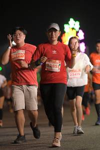 BIB: 26907, 22855, 23419
                            <button type="button" onclick="openModal(14403899)" class="btn btn-primary btn-sm float-right btn-popup" data-toggle="modal" data-target=".modal-high-quality">
                        <i class="fas fa-shopping-cart"></i> Add to Cart
                    </button>
                                            <button type="button" onclick="isThisMe(14403899, true)" class="btn btn-success btn-sm float-right btn-popup btn-isme hidden" data-toggle="tooltip" data-placement="bottom" title="นี่คือรูปของคุณใช่ไหม คลิกที่นี่เพื่อเอาเข้าอัลบั้ม">
                        <i class="fas fa-plus"></i> Add to album
                    </button>
                    <button type="button" onclick="isThisMe(14403899, false)" class="btn btn-warning btn-sm float-right btn-popup btn-isnotme hidden">
                        <i class="fas fa-ban"></i> Remove from album
                    </button>