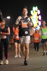 BIB: 20353, 22968
                            <button type="button" onclick="openModal(14408465)" class="btn btn-primary btn-sm float-right btn-popup" data-toggle="modal" data-target=".modal-high-quality">
                        <i class="fas fa-shopping-cart"></i> Add to Cart
                    </button>
                                            <button type="button" onclick="isThisMe(14408465, true)" class="btn btn-success btn-sm float-right btn-popup btn-isme hidden" data-toggle="tooltip" data-placement="bottom" title="นี่คือรูปของคุณใช่ไหม คลิกที่นี่เพื่อเอาเข้าอัลบั้ม">
                        <i class="fas fa-plus"></i> Add to album
                    </button>
                    <button type="button" onclick="isThisMe(14408465, false)" class="btn btn-warning btn-sm float-right btn-popup btn-isnotme hidden">
                        <i class="fas fa-ban"></i> Remove from album
                    </button>