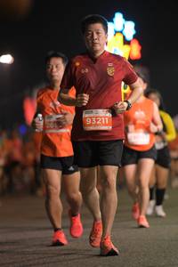 BIB: 93211
                            <button type="button" onclick="openModal(14402364)" class="btn btn-primary btn-sm float-right btn-popup" data-toggle="modal" data-target=".modal-high-quality">
                        <i class="fas fa-shopping-cart"></i> Add to Cart
                    </button>
                                            <button type="button" onclick="isThisMe(14402364, true)" class="btn btn-success btn-sm float-right btn-popup btn-isme hidden" data-toggle="tooltip" data-placement="bottom" title="นี่คือรูปของคุณใช่ไหม คลิกที่นี่เพื่อเอาเข้าอัลบั้ม">
                        <i class="fas fa-plus"></i> Add to album
                    </button>
                    <button type="button" onclick="isThisMe(14402364, false)" class="btn btn-warning btn-sm float-right btn-popup btn-isnotme hidden">
                        <i class="fas fa-ban"></i> Remove from album
                    </button>