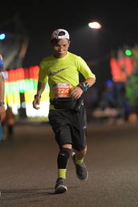 BIB: 224
                            <button type="button" onclick="openModal(14412362)" class="btn btn-primary btn-sm float-right btn-popup" data-toggle="modal" data-target=".modal-high-quality">
                        <i class="fas fa-shopping-cart"></i> Add to Cart
                    </button>
                                            <button type="button" onclick="isThisMe(14412362, true)" class="btn btn-success btn-sm float-right btn-popup btn-isme hidden" data-toggle="tooltip" data-placement="bottom" title="นี่คือรูปของคุณใช่ไหม คลิกที่นี่เพื่อเอาเข้าอัลบั้ม">
                        <i class="fas fa-plus"></i> Add to album
                    </button>
                    <button type="button" onclick="isThisMe(14412362, false)" class="btn btn-warning btn-sm float-right btn-popup btn-isnotme hidden">
                        <i class="fas fa-ban"></i> Remove from album
                    </button>