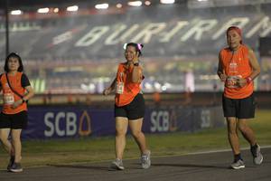 BIB: 257, 214, 394
                            <button type="button" onclick="openModal(14419049)" class="btn btn-primary btn-sm float-right btn-popup" data-toggle="modal" data-target=".modal-high-quality">
                        <i class="fas fa-shopping-cart"></i> Add to Cart
                    </button>
                                            <button type="button" onclick="isThisMe(14419049, true)" class="btn btn-success btn-sm float-right btn-popup btn-isme hidden" data-toggle="tooltip" data-placement="bottom" title="นี่คือรูปของคุณใช่ไหม คลิกที่นี่เพื่อเอาเข้าอัลบั้ม">
                        <i class="fas fa-plus"></i> Add to album
                    </button>
                    <button type="button" onclick="isThisMe(14419049, false)" class="btn btn-warning btn-sm float-right btn-popup btn-isnotme hidden">
                        <i class="fas fa-ban"></i> Remove from album
                    </button>