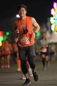 BIB: 26092
                            <button type="button" onclick="openModal(14407357)" class="btn btn-primary btn-sm float-right btn-popup" data-toggle="modal" data-target=".modal-high-quality">
                        <i class="fas fa-shopping-cart"></i> Add to Cart
                    </button>
                                            <button type="button" onclick="isThisMe(14407357, true)" class="btn btn-success btn-sm float-right btn-popup btn-isme hidden" data-toggle="tooltip" data-placement="bottom" title="นี่คือรูปของคุณใช่ไหม คลิกที่นี่เพื่อเอาเข้าอัลบั้ม">
                        <i class="fas fa-plus"></i> Add to album
                    </button>
                    <button type="button" onclick="isThisMe(14407357, false)" class="btn btn-warning btn-sm float-right btn-popup btn-isnotme hidden">
                        <i class="fas fa-ban"></i> Remove from album
                    </button>