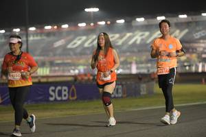 BIB: 1313, 29550, 26577
                            <button type="button" onclick="openModal(14414652)" class="btn btn-primary btn-sm float-right btn-popup" data-toggle="modal" data-target=".modal-high-quality">
                        <i class="fas fa-shopping-cart"></i> Add to Cart
                    </button>
                                            <button type="button" onclick="isThisMe(14414652, true)" class="btn btn-success btn-sm float-right btn-popup btn-isme hidden" data-toggle="tooltip" data-placement="bottom" title="นี่คือรูปของคุณใช่ไหม คลิกที่นี่เพื่อเอาเข้าอัลบั้ม">
                        <i class="fas fa-plus"></i> Add to album
                    </button>
                    <button type="button" onclick="isThisMe(14414652, false)" class="btn btn-warning btn-sm float-right btn-popup btn-isnotme hidden">
                        <i class="fas fa-ban"></i> Remove from album
                    </button>