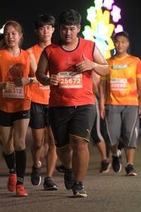 BIB: 25672, 8312, 0695
                            <button type="button" onclick="openModal(14408371)" class="btn btn-primary btn-sm float-right btn-popup" data-toggle="modal" data-target=".modal-high-quality">
                        <i class="fas fa-shopping-cart"></i> Add to Cart
                    </button>
                                            <button type="button" onclick="isThisMe(14408371, true)" class="btn btn-success btn-sm float-right btn-popup btn-isme hidden" data-toggle="tooltip" data-placement="bottom" title="นี่คือรูปของคุณใช่ไหม คลิกที่นี่เพื่อเอาเข้าอัลบั้ม">
                        <i class="fas fa-plus"></i> Add to album
                    </button>
                    <button type="button" onclick="isThisMe(14408371, false)" class="btn btn-warning btn-sm float-right btn-popup btn-isnotme hidden">
                        <i class="fas fa-ban"></i> Remove from album
                    </button>