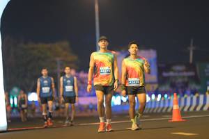 BIB: 46975, 42439
                            <button type="button" onclick="openModal(14420573)" class="btn btn-primary btn-sm float-right btn-popup" data-toggle="modal" data-target=".modal-high-quality">
                        <i class="fas fa-shopping-cart"></i> Add to Cart
                    </button>
                                            <button type="button" onclick="isThisMe(14420573, true)" class="btn btn-success btn-sm float-right btn-popup btn-isme hidden" data-toggle="tooltip" data-placement="bottom" title="นี่คือรูปของคุณใช่ไหม คลิกที่นี่เพื่อเอาเข้าอัลบั้ม">
                        <i class="fas fa-plus"></i> Add to album
                    </button>
                    <button type="button" onclick="isThisMe(14420573, false)" class="btn btn-warning btn-sm float-right btn-popup btn-isnotme hidden">
                        <i class="fas fa-ban"></i> Remove from album
                    </button>