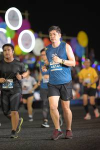 BIB: 46141, 41635
                            <button type="button" onclick="openModal(14513033)" class="btn btn-primary btn-sm float-right btn-popup" data-toggle="modal" data-target=".modal-high-quality">
                        <i class="fas fa-shopping-cart"></i> Add to Cart
                    </button>
                                            <button type="button" onclick="isThisMe(14513033, true)" class="btn btn-success btn-sm float-right btn-popup btn-isme hidden" data-toggle="tooltip" data-placement="bottom" title="นี่คือรูปของคุณใช่ไหม คลิกที่นี่เพื่อเอาเข้าอัลบั้ม">
                        <i class="fas fa-plus"></i> Add to album
                    </button>
                    <button type="button" onclick="isThisMe(14513033, false)" class="btn btn-warning btn-sm float-right btn-popup btn-isnotme hidden">
                        <i class="fas fa-ban"></i> Remove from album
                    </button>