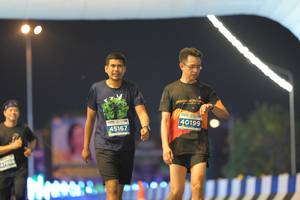 BIB: 40199, 45167
                            <button type="button" onclick="openModal(13979496)" class="btn btn-primary btn-sm float-right btn-popup" data-toggle="modal" data-target=".modal-high-quality">
                        <i class="fas fa-shopping-cart"></i> Add to Cart
                    </button>
                                            <button type="button" onclick="isThisMe(13979496, true)" class="btn btn-success btn-sm float-right btn-popup btn-isme hidden" data-toggle="tooltip" data-placement="bottom" title="นี่คือรูปของคุณใช่ไหม คลิกที่นี่เพื่อเอาเข้าอัลบั้ม">
                        <i class="fas fa-plus"></i> Add to album
                    </button>
                    <button type="button" onclick="isThisMe(13979496, false)" class="btn btn-warning btn-sm float-right btn-popup btn-isnotme hidden">
                        <i class="fas fa-ban"></i> Remove from album
                    </button>