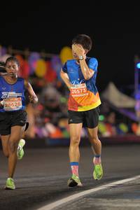 BIB: 26573, 28626, 
                            <button type="button" onclick="openModal(14642792)" class="btn btn-primary btn-sm float-right btn-popup" data-toggle="modal" data-target=".modal-high-quality">
                        <i class="fas fa-shopping-cart"></i> Add to Cart
                    </button>
                                            <button type="button" onclick="isThisMe(14642792, true)" class="btn btn-success btn-sm float-right btn-popup btn-isme hidden" data-toggle="tooltip" data-placement="bottom" title="นี่คือรูปของคุณใช่ไหม คลิกที่นี่เพื่อเอาเข้าอัลบั้ม">
                        <i class="fas fa-plus"></i> Add to album
                    </button>
                    <button type="button" onclick="isThisMe(14642792, false)" class="btn btn-warning btn-sm float-right btn-popup btn-isnotme hidden">
                        <i class="fas fa-ban"></i> Remove from album
                    </button>