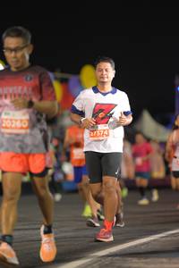 BIB: 20260, 27374
                            <button type="button" onclick="openModal(14537996)" class="btn btn-primary btn-sm float-right btn-popup" data-toggle="modal" data-target=".modal-high-quality">
                        <i class="fas fa-shopping-cart"></i> Add to Cart
                    </button>
                                            <button type="button" onclick="isThisMe(14537996, true)" class="btn btn-success btn-sm float-right btn-popup btn-isme hidden" data-toggle="tooltip" data-placement="bottom" title="นี่คือรูปของคุณใช่ไหม คลิกที่นี่เพื่อเอาเข้าอัลบั้ม">
                        <i class="fas fa-plus"></i> Add to album
                    </button>
                    <button type="button" onclick="isThisMe(14537996, false)" class="btn btn-warning btn-sm float-right btn-popup btn-isnotme hidden">
                        <i class="fas fa-ban"></i> Remove from album
                    </button>