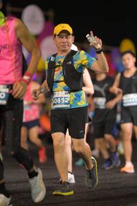 BIB: 40852
                            <button type="button" onclick="openModal(14488295)" class="btn btn-primary btn-sm float-right btn-popup" data-toggle="modal" data-target=".modal-high-quality">
                        <i class="fas fa-shopping-cart"></i> Add to Cart
                    </button>
                                            <button type="button" onclick="isThisMe(14488295, true)" class="btn btn-success btn-sm float-right btn-popup btn-isme hidden" data-toggle="tooltip" data-placement="bottom" title="นี่คือรูปของคุณใช่ไหม คลิกที่นี่เพื่อเอาเข้าอัลบั้ม">
                        <i class="fas fa-plus"></i> Add to album
                    </button>
                    <button type="button" onclick="isThisMe(14488295, false)" class="btn btn-warning btn-sm float-right btn-popup btn-isnotme hidden">
                        <i class="fas fa-ban"></i> Remove from album
                    </button>