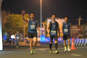 BIB: 40552, 47307, 40364
                            <button type="button" onclick="openModal(13988213)" class="btn btn-primary btn-sm float-right btn-popup" data-toggle="modal" data-target=".modal-high-quality">
                        <i class="fas fa-shopping-cart"></i> Add to Cart
                    </button>
                                            <button type="button" onclick="isThisMe(13988213, true)" class="btn btn-success btn-sm float-right btn-popup btn-isme hidden" data-toggle="tooltip" data-placement="bottom" title="นี่คือรูปของคุณใช่ไหม คลิกที่นี่เพื่อเอาเข้าอัลบั้ม">
                        <i class="fas fa-plus"></i> Add to album
                    </button>
                    <button type="button" onclick="isThisMe(13988213, false)" class="btn btn-warning btn-sm float-right btn-popup btn-isnotme hidden">
                        <i class="fas fa-ban"></i> Remove from album
                    </button>