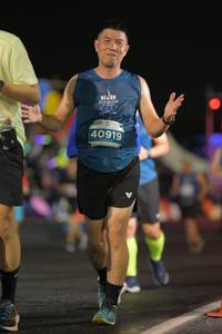 BIB: 252, 40919
                            <button type="button" onclick="openModal(14477983)" class="btn btn-primary btn-sm float-right btn-popup" data-toggle="modal" data-target=".modal-high-quality">
                        <i class="fas fa-shopping-cart"></i> Add to Cart
                    </button>
                                            <button type="button" onclick="isThisMe(14477983, true)" class="btn btn-success btn-sm float-right btn-popup btn-isme hidden" data-toggle="tooltip" data-placement="bottom" title="นี่คือรูปของคุณใช่ไหม คลิกที่นี่เพื่อเอาเข้าอัลบั้ม">
                        <i class="fas fa-plus"></i> Add to album
                    </button>
                    <button type="button" onclick="isThisMe(14477983, false)" class="btn btn-warning btn-sm float-right btn-popup btn-isnotme hidden">
                        <i class="fas fa-ban"></i> Remove from album
                    </button>