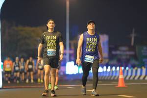 BIB: 40120, 41082
                            <button type="button" onclick="openModal(14427466)" class="btn btn-primary btn-sm float-right btn-popup" data-toggle="modal" data-target=".modal-high-quality">
                        <i class="fas fa-shopping-cart"></i> Add to Cart
                    </button>
                                            <button type="button" onclick="isThisMe(14427466, true)" class="btn btn-success btn-sm float-right btn-popup btn-isme hidden" data-toggle="tooltip" data-placement="bottom" title="นี่คือรูปของคุณใช่ไหม คลิกที่นี่เพื่อเอาเข้าอัลบั้ม">
                        <i class="fas fa-plus"></i> Add to album
                    </button>
                    <button type="button" onclick="isThisMe(14427466, false)" class="btn btn-warning btn-sm float-right btn-popup btn-isnotme hidden">
                        <i class="fas fa-ban"></i> Remove from album
                    </button>
