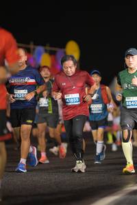 BIB: 45286, 41855, 8840, 0071
                            <button type="button" onclick="openModal(14476052)" class="btn btn-primary btn-sm float-right btn-popup" data-toggle="modal" data-target=".modal-high-quality">
                        <i class="fas fa-shopping-cart"></i> Add to Cart
                    </button>
                                            <button type="button" onclick="isThisMe(14476052, true)" class="btn btn-success btn-sm float-right btn-popup btn-isme hidden" data-toggle="tooltip" data-placement="bottom" title="นี่คือรูปของคุณใช่ไหม คลิกที่นี่เพื่อเอาเข้าอัลบั้ม">
                        <i class="fas fa-plus"></i> Add to album
                    </button>
                    <button type="button" onclick="isThisMe(14476052, false)" class="btn btn-warning btn-sm float-right btn-popup btn-isnotme hidden">
                        <i class="fas fa-ban"></i> Remove from album
                    </button>