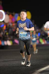 BIB: 471, 41010
                            <button type="button" onclick="openModal(14497987)" class="btn btn-primary btn-sm float-right btn-popup" data-toggle="modal" data-target=".modal-high-quality">
                        <i class="fas fa-shopping-cart"></i> Add to Cart
                    </button>
                                            <button type="button" onclick="isThisMe(14497987, true)" class="btn btn-success btn-sm float-right btn-popup btn-isme hidden" data-toggle="tooltip" data-placement="bottom" title="นี่คือรูปของคุณใช่ไหม คลิกที่นี่เพื่อเอาเข้าอัลบั้ม">
                        <i class="fas fa-plus"></i> Add to album
                    </button>
                    <button type="button" onclick="isThisMe(14497987, false)" class="btn btn-warning btn-sm float-right btn-popup btn-isnotme hidden">
                        <i class="fas fa-ban"></i> Remove from album
                    </button>