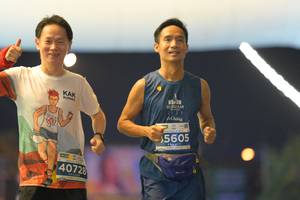 BIB: 221, 5605, 40728
                            <button type="button" onclick="openModal(13980841)" class="btn btn-primary btn-sm float-right btn-popup" data-toggle="modal" data-target=".modal-high-quality">
                        <i class="fas fa-shopping-cart"></i> Add to Cart
                    </button>
                                            <button type="button" onclick="isThisMe(13980841, true)" class="btn btn-success btn-sm float-right btn-popup btn-isme hidden" data-toggle="tooltip" data-placement="bottom" title="นี่คือรูปของคุณใช่ไหม คลิกที่นี่เพื่อเอาเข้าอัลบั้ม">
                        <i class="fas fa-plus"></i> Add to album
                    </button>
                    <button type="button" onclick="isThisMe(13980841, false)" class="btn btn-warning btn-sm float-right btn-popup btn-isnotme hidden">
                        <i class="fas fa-ban"></i> Remove from album
                    </button>