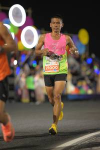 BIB: 21000
                            <button type="button" onclick="openModal(14644243)" class="btn btn-primary btn-sm float-right btn-popup" data-toggle="modal" data-target=".modal-high-quality">
                        <i class="fas fa-shopping-cart"></i> Add to Cart
                    </button>
                                            <button type="button" onclick="isThisMe(14644243, true)" class="btn btn-success btn-sm float-right btn-popup btn-isme hidden" data-toggle="tooltip" data-placement="bottom" title="นี่คือรูปของคุณใช่ไหม คลิกที่นี่เพื่อเอาเข้าอัลบั้ม">
                        <i class="fas fa-plus"></i> Add to album
                    </button>
                    <button type="button" onclick="isThisMe(14644243, false)" class="btn btn-warning btn-sm float-right btn-popup btn-isnotme hidden">
                        <i class="fas fa-ban"></i> Remove from album
                    </button>