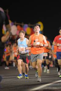 BIB: 266
                            <button type="button" onclick="openModal(14539763)" class="btn btn-primary btn-sm float-right btn-popup" data-toggle="modal" data-target=".modal-high-quality">
                        <i class="fas fa-shopping-cart"></i> Add to Cart
                    </button>
                                            <button type="button" onclick="isThisMe(14539763, true)" class="btn btn-success btn-sm float-right btn-popup btn-isme hidden" data-toggle="tooltip" data-placement="bottom" title="นี่คือรูปของคุณใช่ไหม คลิกที่นี่เพื่อเอาเข้าอัลบั้ม">
                        <i class="fas fa-plus"></i> Add to album
                    </button>
                    <button type="button" onclick="isThisMe(14539763, false)" class="btn btn-warning btn-sm float-right btn-popup btn-isnotme hidden">
                        <i class="fas fa-ban"></i> Remove from album
                    </button>