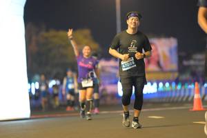 BIB: 47089
                            <button type="button" onclick="openModal(13979567)" class="btn btn-primary btn-sm float-right btn-popup" data-toggle="modal" data-target=".modal-high-quality">
                        <i class="fas fa-shopping-cart"></i> Add to Cart
                    </button>
                                            <button type="button" onclick="isThisMe(13979567, true)" class="btn btn-success btn-sm float-right btn-popup btn-isme hidden" data-toggle="tooltip" data-placement="bottom" title="นี่คือรูปของคุณใช่ไหม คลิกที่นี่เพื่อเอาเข้าอัลบั้ม">
                        <i class="fas fa-plus"></i> Add to album
                    </button>
                    <button type="button" onclick="isThisMe(13979567, false)" class="btn btn-warning btn-sm float-right btn-popup btn-isnotme hidden">
                        <i class="fas fa-ban"></i> Remove from album
                    </button>