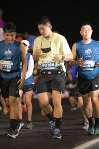 BIB: 1355, 40166, 409
                            <button type="button" onclick="openModal(14492129)" class="btn btn-primary btn-sm float-right btn-popup" data-toggle="modal" data-target=".modal-high-quality">
                        <i class="fas fa-shopping-cart"></i> Add to Cart
                    </button>
                                            <button type="button" onclick="isThisMe(14492129, true)" class="btn btn-success btn-sm float-right btn-popup btn-isme hidden" data-toggle="tooltip" data-placement="bottom" title="นี่คือรูปของคุณใช่ไหม คลิกที่นี่เพื่อเอาเข้าอัลบั้ม">
                        <i class="fas fa-plus"></i> Add to album
                    </button>
                    <button type="button" onclick="isThisMe(14492129, false)" class="btn btn-warning btn-sm float-right btn-popup btn-isnotme hidden">
                        <i class="fas fa-ban"></i> Remove from album
                    </button>