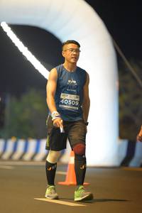 BIB: 40509
                            <button type="button" onclick="openModal(13985188)" class="btn btn-primary btn-sm float-right btn-popup" data-toggle="modal" data-target=".modal-high-quality">
                        <i class="fas fa-shopping-cart"></i> Add to Cart
                    </button>
                                            <button type="button" onclick="isThisMe(13985188, true)" class="btn btn-success btn-sm float-right btn-popup btn-isme hidden" data-toggle="tooltip" data-placement="bottom" title="นี่คือรูปของคุณใช่ไหม คลิกที่นี่เพื่อเอาเข้าอัลบั้ม">
                        <i class="fas fa-plus"></i> Add to album
                    </button>
                    <button type="button" onclick="isThisMe(13985188, false)" class="btn btn-warning btn-sm float-right btn-popup btn-isnotme hidden">
                        <i class="fas fa-ban"></i> Remove from album
                    </button>