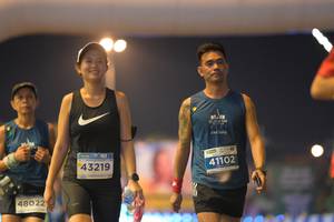 BIB: 43219, 41102, 48022
                            <button type="button" onclick="openModal(13986230)" class="btn btn-primary btn-sm float-right btn-popup" data-toggle="modal" data-target=".modal-high-quality">
                        <i class="fas fa-shopping-cart"></i> Add to Cart
                    </button>
                                            <button type="button" onclick="isThisMe(13986230, true)" class="btn btn-success btn-sm float-right btn-popup btn-isme hidden" data-toggle="tooltip" data-placement="bottom" title="นี่คือรูปของคุณใช่ไหม คลิกที่นี่เพื่อเอาเข้าอัลบั้ม">
                        <i class="fas fa-plus"></i> Add to album
                    </button>
                    <button type="button" onclick="isThisMe(13986230, false)" class="btn btn-warning btn-sm float-right btn-popup btn-isnotme hidden">
                        <i class="fas fa-ban"></i> Remove from album
                    </button>