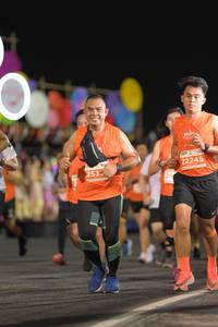 BIB: 22245, 253
                            <button type="button" onclick="openModal(14536076)" class="btn btn-primary btn-sm float-right btn-popup" data-toggle="modal" data-target=".modal-high-quality">
                        <i class="fas fa-shopping-cart"></i> Add to Cart
                    </button>
                                            <button type="button" onclick="isThisMe(14536076, true)" class="btn btn-success btn-sm float-right btn-popup btn-isme hidden" data-toggle="tooltip" data-placement="bottom" title="นี่คือรูปของคุณใช่ไหม คลิกที่นี่เพื่อเอาเข้าอัลบั้ม">
                        <i class="fas fa-plus"></i> Add to album
                    </button>
                    <button type="button" onclick="isThisMe(14536076, false)" class="btn btn-warning btn-sm float-right btn-popup btn-isnotme hidden">
                        <i class="fas fa-ban"></i> Remove from album
                    </button>