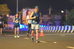 BIB: 42582
                            <button type="button" onclick="openModal(14407577)" class="btn btn-primary btn-sm float-right btn-popup" data-toggle="modal" data-target=".modal-high-quality">
                        <i class="fas fa-shopping-cart"></i> Add to Cart
                    </button>
                                            <button type="button" onclick="isThisMe(14407577, true)" class="btn btn-success btn-sm float-right btn-popup btn-isme hidden" data-toggle="tooltip" data-placement="bottom" title="นี่คือรูปของคุณใช่ไหม คลิกที่นี่เพื่อเอาเข้าอัลบั้ม">
                        <i class="fas fa-plus"></i> Add to album
                    </button>
                    <button type="button" onclick="isThisMe(14407577, false)" class="btn btn-warning btn-sm float-right btn-popup btn-isnotme hidden">
                        <i class="fas fa-ban"></i> Remove from album
                    </button>