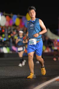 BIB: 409
                            <button type="button" onclick="openModal(14508498)" class="btn btn-primary btn-sm float-right btn-popup" data-toggle="modal" data-target=".modal-high-quality">
                        <i class="fas fa-shopping-cart"></i> Add to Cart
                    </button>
                                            <button type="button" onclick="isThisMe(14508498, true)" class="btn btn-success btn-sm float-right btn-popup btn-isme hidden" data-toggle="tooltip" data-placement="bottom" title="นี่คือรูปของคุณใช่ไหม คลิกที่นี่เพื่อเอาเข้าอัลบั้ม">
                        <i class="fas fa-plus"></i> Add to album
                    </button>
                    <button type="button" onclick="isThisMe(14508498, false)" class="btn btn-warning btn-sm float-right btn-popup btn-isnotme hidden">
                        <i class="fas fa-ban"></i> Remove from album
                    </button>