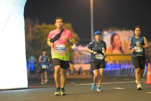 BIB: 40277, 48020, 48025
                            <button type="button" onclick="openModal(13992527)" class="btn btn-primary btn-sm float-right btn-popup" data-toggle="modal" data-target=".modal-high-quality">
                        <i class="fas fa-shopping-cart"></i> Add to Cart
                    </button>
                                            <button type="button" onclick="isThisMe(13992527, true)" class="btn btn-success btn-sm float-right btn-popup btn-isme hidden" data-toggle="tooltip" data-placement="bottom" title="นี่คือรูปของคุณใช่ไหม คลิกที่นี่เพื่อเอาเข้าอัลบั้ม">
                        <i class="fas fa-plus"></i> Add to album
                    </button>
                    <button type="button" onclick="isThisMe(13992527, false)" class="btn btn-warning btn-sm float-right btn-popup btn-isnotme hidden">
                        <i class="fas fa-ban"></i> Remove from album
                    </button>