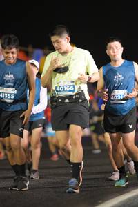 BIB: 40166, 41355, 4091
                            <button type="button" onclick="openModal(14492128)" class="btn btn-primary btn-sm float-right btn-popup" data-toggle="modal" data-target=".modal-high-quality">
                        <i class="fas fa-shopping-cart"></i> Add to Cart
                    </button>
                                            <button type="button" onclick="isThisMe(14492128, true)" class="btn btn-success btn-sm float-right btn-popup btn-isme hidden" data-toggle="tooltip" data-placement="bottom" title="นี่คือรูปของคุณใช่ไหม คลิกที่นี่เพื่อเอาเข้าอัลบั้ม">
                        <i class="fas fa-plus"></i> Add to album
                    </button>
                    <button type="button" onclick="isThisMe(14492128, false)" class="btn btn-warning btn-sm float-right btn-popup btn-isnotme hidden">
                        <i class="fas fa-ban"></i> Remove from album
                    </button>