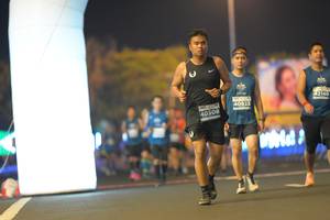 BIB: 2140, 40923, 40308
                            <button type="button" onclick="openModal(13987281)" class="btn btn-primary btn-sm float-right btn-popup" data-toggle="modal" data-target=".modal-high-quality">
                        <i class="fas fa-shopping-cart"></i> Add to Cart
                    </button>
                                            <button type="button" onclick="isThisMe(13987281, true)" class="btn btn-success btn-sm float-right btn-popup btn-isme hidden" data-toggle="tooltip" data-placement="bottom" title="นี่คือรูปของคุณใช่ไหม คลิกที่นี่เพื่อเอาเข้าอัลบั้ม">
                        <i class="fas fa-plus"></i> Add to album
                    </button>
                    <button type="button" onclick="isThisMe(13987281, false)" class="btn btn-warning btn-sm float-right btn-popup btn-isnotme hidden">
                        <i class="fas fa-ban"></i> Remove from album
                    </button>