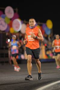 BIB: 2094
                            <button type="button" onclick="openModal(14541428)" class="btn btn-primary btn-sm float-right btn-popup" data-toggle="modal" data-target=".modal-high-quality">
                        <i class="fas fa-shopping-cart"></i> Add to Cart
                    </button>
                                            <button type="button" onclick="isThisMe(14541428, true)" class="btn btn-success btn-sm float-right btn-popup btn-isme hidden" data-toggle="tooltip" data-placement="bottom" title="นี่คือรูปของคุณใช่ไหม คลิกที่นี่เพื่อเอาเข้าอัลบั้ม">
                        <i class="fas fa-plus"></i> Add to album
                    </button>
                    <button type="button" onclick="isThisMe(14541428, false)" class="btn btn-warning btn-sm float-right btn-popup btn-isnotme hidden">
                        <i class="fas fa-ban"></i> Remove from album
                    </button>