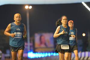 BIB: 41958, 47715
                            <button type="button" onclick="openModal(13988002)" class="btn btn-primary btn-sm float-right btn-popup" data-toggle="modal" data-target=".modal-high-quality">
                        <i class="fas fa-shopping-cart"></i> Add to Cart
                    </button>
                                            <button type="button" onclick="isThisMe(13988002, true)" class="btn btn-success btn-sm float-right btn-popup btn-isme hidden" data-toggle="tooltip" data-placement="bottom" title="นี่คือรูปของคุณใช่ไหม คลิกที่นี่เพื่อเอาเข้าอัลบั้ม">
                        <i class="fas fa-plus"></i> Add to album
                    </button>
                    <button type="button" onclick="isThisMe(13988002, false)" class="btn btn-warning btn-sm float-right btn-popup btn-isnotme hidden">
                        <i class="fas fa-ban"></i> Remove from album
                    </button>