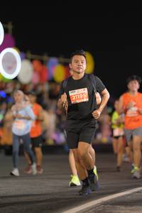 BIB: 21195
                            <button type="button" onclick="openModal(14539175)" class="btn btn-primary btn-sm float-right btn-popup" data-toggle="modal" data-target=".modal-high-quality">
                        <i class="fas fa-shopping-cart"></i> Add to Cart
                    </button>
                                            <button type="button" onclick="isThisMe(14539175, true)" class="btn btn-success btn-sm float-right btn-popup btn-isme hidden" data-toggle="tooltip" data-placement="bottom" title="นี่คือรูปของคุณใช่ไหม คลิกที่นี่เพื่อเอาเข้าอัลบั้ม">
                        <i class="fas fa-plus"></i> Add to album
                    </button>
                    <button type="button" onclick="isThisMe(14539175, false)" class="btn btn-warning btn-sm float-right btn-popup btn-isnotme hidden">
                        <i class="fas fa-ban"></i> Remove from album
                    </button>