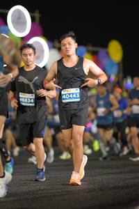 BIB: 40443, 46834
                            <button type="button" onclick="openModal(14488546)" class="btn btn-primary btn-sm float-right btn-popup" data-toggle="modal" data-target=".modal-high-quality">
                        <i class="fas fa-shopping-cart"></i> Add to Cart
                    </button>
                                            <button type="button" onclick="isThisMe(14488546, true)" class="btn btn-success btn-sm float-right btn-popup btn-isme hidden" data-toggle="tooltip" data-placement="bottom" title="นี่คือรูปของคุณใช่ไหม คลิกที่นี่เพื่อเอาเข้าอัลบั้ม">
                        <i class="fas fa-plus"></i> Add to album
                    </button>
                    <button type="button" onclick="isThisMe(14488546, false)" class="btn btn-warning btn-sm float-right btn-popup btn-isnotme hidden">
                        <i class="fas fa-ban"></i> Remove from album
                    </button>