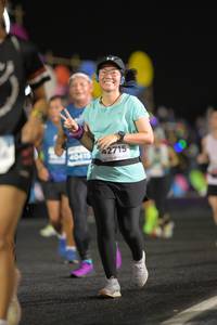 BIB: 0415, 42715
                            <button type="button" onclick="openModal(14488649)" class="btn btn-primary btn-sm float-right btn-popup" data-toggle="modal" data-target=".modal-high-quality">
                        <i class="fas fa-shopping-cart"></i> Add to Cart
                    </button>
                                            <button type="button" onclick="isThisMe(14488649, true)" class="btn btn-success btn-sm float-right btn-popup btn-isme hidden" data-toggle="tooltip" data-placement="bottom" title="นี่คือรูปของคุณใช่ไหม คลิกที่นี่เพื่อเอาเข้าอัลบั้ม">
                        <i class="fas fa-plus"></i> Add to album
                    </button>
                    <button type="button" onclick="isThisMe(14488649, false)" class="btn btn-warning btn-sm float-right btn-popup btn-isnotme hidden">
                        <i class="fas fa-ban"></i> Remove from album
                    </button>