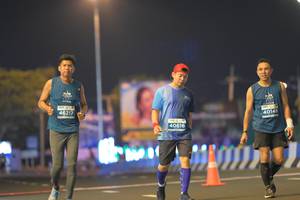 BIB: 46217, 40148, 40616
                            <button type="button" onclick="openModal(13978135)" class="btn btn-primary btn-sm float-right btn-popup" data-toggle="modal" data-target=".modal-high-quality">
                        <i class="fas fa-shopping-cart"></i> Add to Cart
                    </button>
                                            <button type="button" onclick="isThisMe(13978135, true)" class="btn btn-success btn-sm float-right btn-popup btn-isme hidden" data-toggle="tooltip" data-placement="bottom" title="นี่คือรูปของคุณใช่ไหม คลิกที่นี่เพื่อเอาเข้าอัลบั้ม">
                        <i class="fas fa-plus"></i> Add to album
                    </button>
                    <button type="button" onclick="isThisMe(13978135, false)" class="btn btn-warning btn-sm float-right btn-popup btn-isnotme hidden">
                        <i class="fas fa-ban"></i> Remove from album
                    </button>