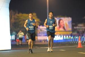 BIB: 41153, 40618
                            <button type="button" onclick="openModal(13977425)" class="btn btn-primary btn-sm float-right btn-popup" data-toggle="modal" data-target=".modal-high-quality">
                        <i class="fas fa-shopping-cart"></i> Add to Cart
                    </button>
                                            <button type="button" onclick="isThisMe(13977425, true)" class="btn btn-success btn-sm float-right btn-popup btn-isme hidden" data-toggle="tooltip" data-placement="bottom" title="นี่คือรูปของคุณใช่ไหม คลิกที่นี่เพื่อเอาเข้าอัลบั้ม">
                        <i class="fas fa-plus"></i> Add to album
                    </button>
                    <button type="button" onclick="isThisMe(13977425, false)" class="btn btn-warning btn-sm float-right btn-popup btn-isnotme hidden">
                        <i class="fas fa-ban"></i> Remove from album
                    </button>