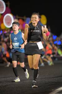 BIB: 16172, 
                            <button type="button" onclick="openModal(14506966)" class="btn btn-primary btn-sm float-right btn-popup" data-toggle="modal" data-target=".modal-high-quality">
                        <i class="fas fa-shopping-cart"></i> Add to Cart
                    </button>
                                            <button type="button" onclick="isThisMe(14506966, true)" class="btn btn-success btn-sm float-right btn-popup btn-isme hidden" data-toggle="tooltip" data-placement="bottom" title="นี่คือรูปของคุณใช่ไหม คลิกที่นี่เพื่อเอาเข้าอัลบั้ม">
                        <i class="fas fa-plus"></i> Add to album
                    </button>
                    <button type="button" onclick="isThisMe(14506966, false)" class="btn btn-warning btn-sm float-right btn-popup btn-isnotme hidden">
                        <i class="fas fa-ban"></i> Remove from album
                    </button>