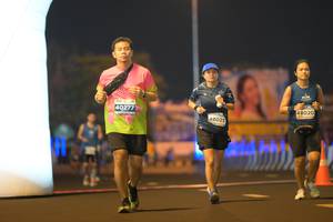 BIB: 148020, 40277, 48025
                            <button type="button" onclick="openModal(13992321)" class="btn btn-primary btn-sm float-right btn-popup" data-toggle="modal" data-target=".modal-high-quality">
                        <i class="fas fa-shopping-cart"></i> Add to Cart
                    </button>
                                            <button type="button" onclick="isThisMe(13992321, true)" class="btn btn-success btn-sm float-right btn-popup btn-isme hidden" data-toggle="tooltip" data-placement="bottom" title="นี่คือรูปของคุณใช่ไหม คลิกที่นี่เพื่อเอาเข้าอัลบั้ม">
                        <i class="fas fa-plus"></i> Add to album
                    </button>
                    <button type="button" onclick="isThisMe(13992321, false)" class="btn btn-warning btn-sm float-right btn-popup btn-isnotme hidden">
                        <i class="fas fa-ban"></i> Remove from album
                    </button>