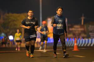BIB: 2010, 41006, 46819
                            <button type="button" onclick="openModal(13989392)" class="btn btn-primary btn-sm float-right btn-popup" data-toggle="modal" data-target=".modal-high-quality">
                        <i class="fas fa-shopping-cart"></i> Add to Cart
                    </button>
                                            <button type="button" onclick="isThisMe(13989392, true)" class="btn btn-success btn-sm float-right btn-popup btn-isme hidden" data-toggle="tooltip" data-placement="bottom" title="นี่คือรูปของคุณใช่ไหม คลิกที่นี่เพื่อเอาเข้าอัลบั้ม">
                        <i class="fas fa-plus"></i> Add to album
                    </button>
                    <button type="button" onclick="isThisMe(13989392, false)" class="btn btn-warning btn-sm float-right btn-popup btn-isnotme hidden">
                        <i class="fas fa-ban"></i> Remove from album
                    </button>