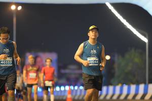 BIB: 40333, 0044
                            <button type="button" onclick="openModal(14428017)" class="btn btn-primary btn-sm float-right btn-popup" data-toggle="modal" data-target=".modal-high-quality">
                        <i class="fas fa-shopping-cart"></i> Add to Cart
                    </button>
                                            <button type="button" onclick="isThisMe(14428017, true)" class="btn btn-success btn-sm float-right btn-popup btn-isme hidden" data-toggle="tooltip" data-placement="bottom" title="นี่คือรูปของคุณใช่ไหม คลิกที่นี่เพื่อเอาเข้าอัลบั้ม">
                        <i class="fas fa-plus"></i> Add to album
                    </button>
                    <button type="button" onclick="isThisMe(14428017, false)" class="btn btn-warning btn-sm float-right btn-popup btn-isnotme hidden">
                        <i class="fas fa-ban"></i> Remove from album
                    </button>