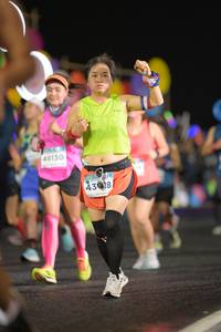 BIB: 48130, 43028
                            <button type="button" onclick="openModal(14480491)" class="btn btn-primary btn-sm float-right btn-popup" data-toggle="modal" data-target=".modal-high-quality">
                        <i class="fas fa-shopping-cart"></i> Add to Cart
                    </button>
                                            <button type="button" onclick="isThisMe(14480491, true)" class="btn btn-success btn-sm float-right btn-popup btn-isme hidden" data-toggle="tooltip" data-placement="bottom" title="นี่คือรูปของคุณใช่ไหม คลิกที่นี่เพื่อเอาเข้าอัลบั้ม">
                        <i class="fas fa-plus"></i> Add to album
                    </button>
                    <button type="button" onclick="isThisMe(14480491, false)" class="btn btn-warning btn-sm float-right btn-popup btn-isnotme hidden">
                        <i class="fas fa-ban"></i> Remove from album
                    </button>