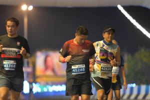 BIB: 45368, 42620, 45246
                            <button type="button" onclick="openModal(13981641)" class="btn btn-primary btn-sm float-right btn-popup" data-toggle="modal" data-target=".modal-high-quality">
                        <i class="fas fa-shopping-cart"></i> Add to Cart
                    </button>
                                            <button type="button" onclick="isThisMe(13981641, true)" class="btn btn-success btn-sm float-right btn-popup btn-isme hidden" data-toggle="tooltip" data-placement="bottom" title="นี่คือรูปของคุณใช่ไหม คลิกที่นี่เพื่อเอาเข้าอัลบั้ม">
                        <i class="fas fa-plus"></i> Add to album
                    </button>
                    <button type="button" onclick="isThisMe(13981641, false)" class="btn btn-warning btn-sm float-right btn-popup btn-isnotme hidden">
                        <i class="fas fa-ban"></i> Remove from album
                    </button>